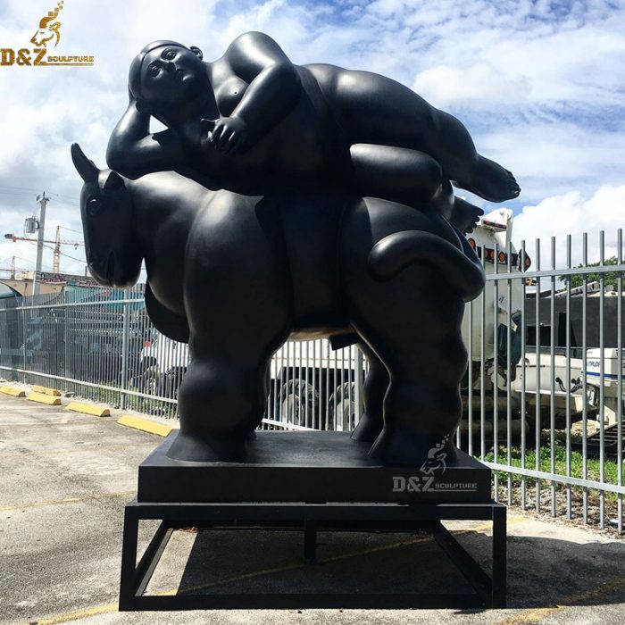 Customized outdoor fernando botero fet woman laying on the horse basck bronze statue for garden decoration DZB-182