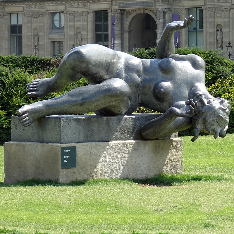 Famous replica bronze nude woman statue the River by Aristide Maillol