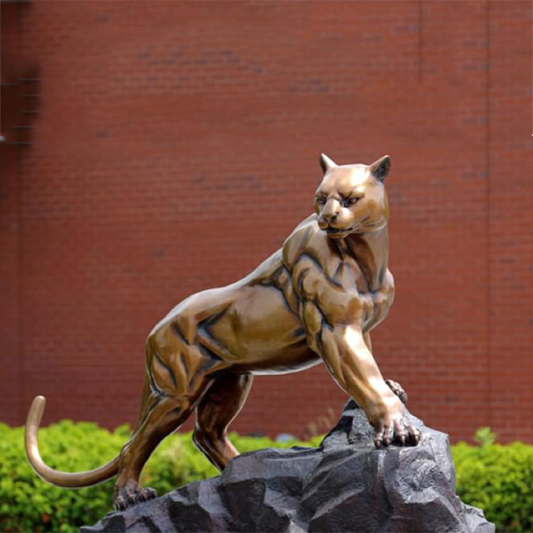 Modern style polished indoor decorative cast bronze animal panther statue