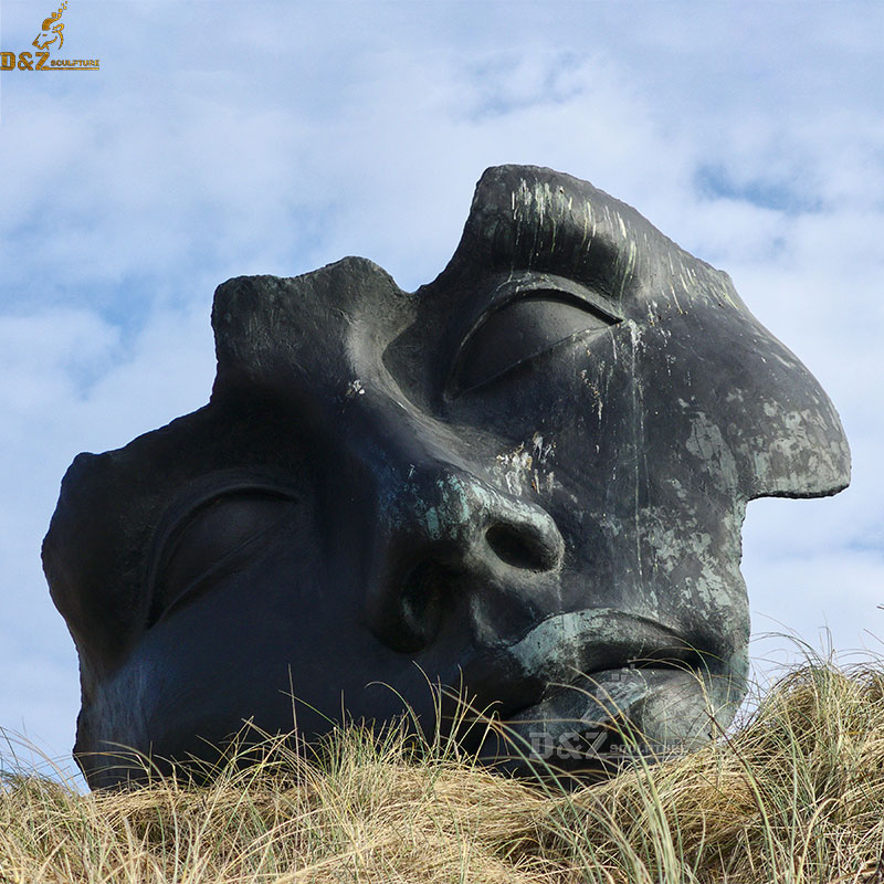 Large size bronze face replica mask statue Light of the Moon by Igor Mitoraj